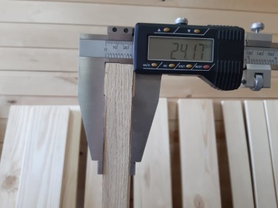 Брусок строганный срощенный дуб 24х24х4500